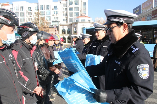 1608981336156262.jpg ef768ae2155e24280fcd1cdb1496e91c.jpg